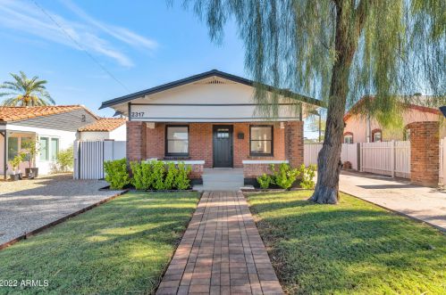 2317 Dayton St, Phoenix, AZ 85006-1640