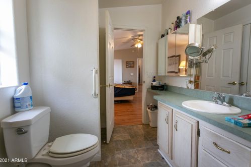 2102 Fairmount Ave, Phoenix AZ 85015-5306 exterior