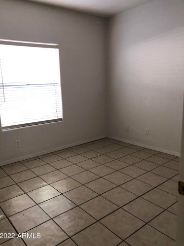 15109 29 St, Phoenix AZ 85042-8214 exterior