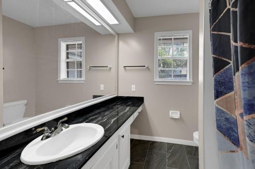 2210 Belmont Dr, Richmond TX 77469-5502 exterior