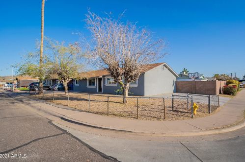 3013 Aster Dr, Phoenix AZ 85032-7332 exterior