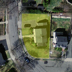 100 Woodcliff Rd, Newton MA 02461-1845 aerial view