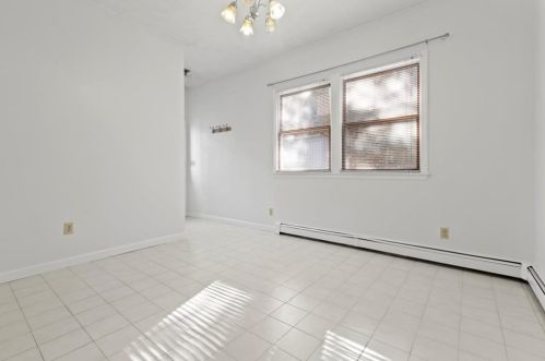 24 Newtonville Ave, Newton MA 02458-1828 exterior