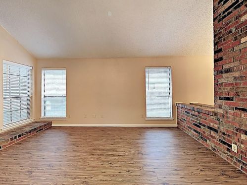 1112 Kit Ln, Plano TX  75023-2048 exterior