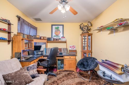 414 Behrend Dr, Phoenix AZ 85050-3992 exterior