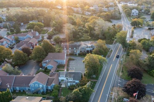 6 Munson Meeting, Chatham MA exterior