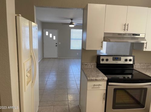 2411 Adams, Phoenix AZ 85034-1404 exterior