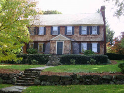 216 Waverley Ave, Newton, MA 02458-2422