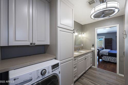 18824 41 St, Phoenix AZ 85032-6711 exterior