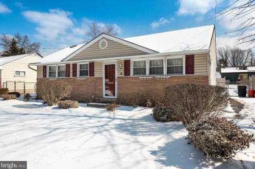 1473 Delsea Dr, West Deptford, NJ 08096-4145