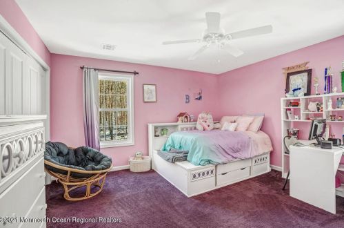 438 Freehold Rd, Jackson Twp NJ 08527-4631 exterior