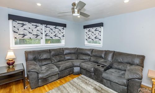 5 Central Ave, Dover NJ 07803-2432 exterior