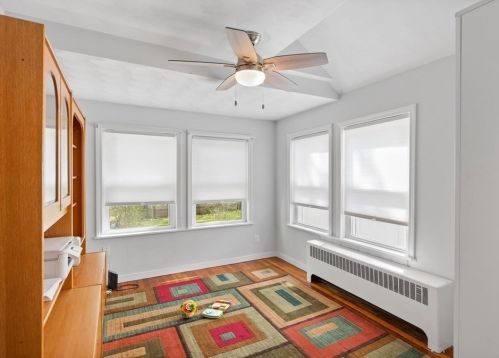 73 Barrows St, Dedham MA 02026-3050 exterior