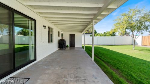 3820 Amelia Ave, Phoenix AZ 85037-2365 exterior