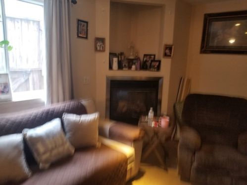 79 Bedford St, New Bedford MA 02740-4840 exterior