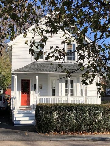 8 Churchill St, Milton, MA 02186-1406