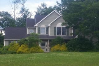 205 Treetop Dr, Bangor PA  18013-2451 exterior