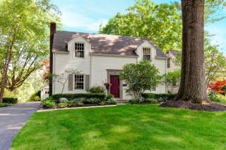 96 North St, Columbus, OH 43085-4030