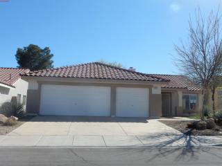 721 Heritage Point Dr, Henderson NV  89002-8477 exterior