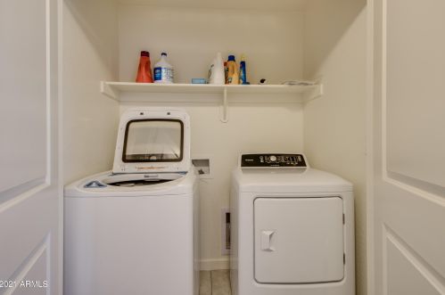 2150 Alameda Rd, Phoenix AZ  85085-1812 exterior