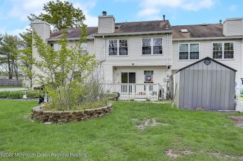 9 Kim Ct, Jackson Twp NJ 08527-2362 exterior