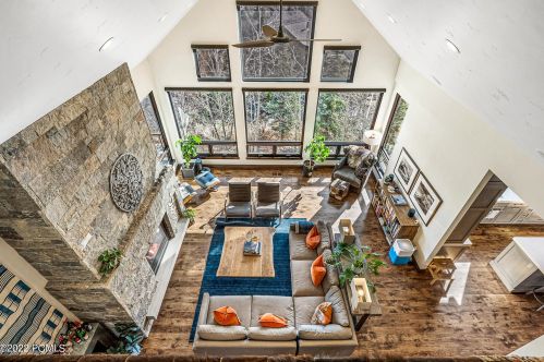 1995 Kidd Cir, Park City UT 84098-8512 exterior