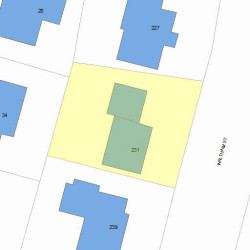 231 Waltham St, Newton MA 02465-1738 plot plan