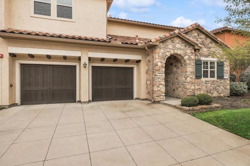 516 Via Amalfi, Irving TX  75039-2853 exterior