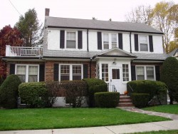 26 Charlotte Rd, Newton, MA 02459-1708