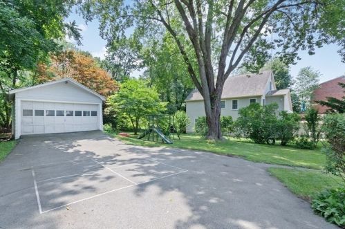 1244 Beacon St, Newton MA 02468-1717 exterior