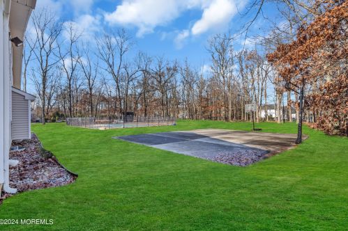 6 Afton Rd, Jackson Twp NJ 08527-3131 exterior