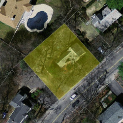 565 Chestnut St, Newton MA  02468-1225 aerial view