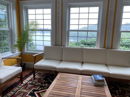 244 Pleasant St, Arlington MA  02476-8134 exterior