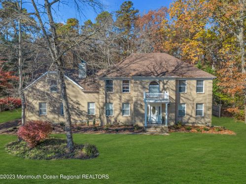 6 Pitney Ln, Jackson Twp NJ 08527-2933 exterior