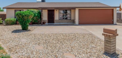 4515 82nd Ln, Phoenix, AZ 85033-1800