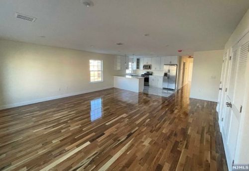 257 Dukes St, Kearny NJ  07032-3929 exterior