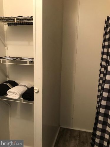 161 Robin Dr, West Deptford NJ 08066-3003 exterior