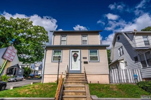 479 Dewitt Ave, Belleville NJ 07109-2508 exterior