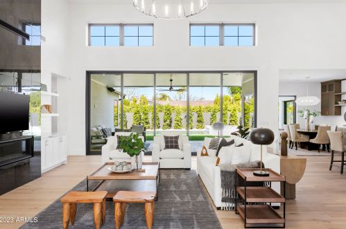 222 Belmont Ave, Phoenix AZ  85021-7229 exterior