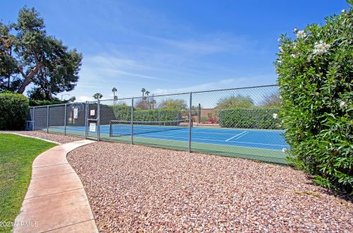 4415 Becker Ln, Phoenix AZ 85029-5196 exterior