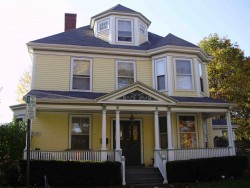 99 Bowdoin St, Newton, MA 02461-1538