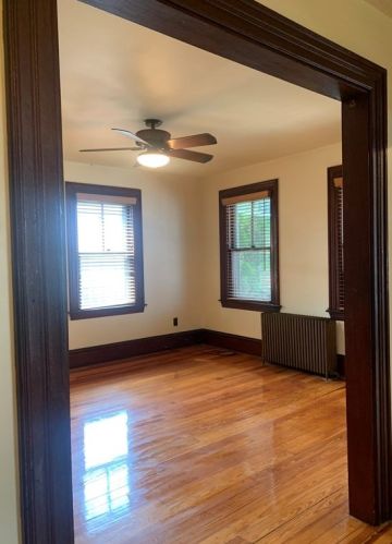 78 Atlantic St, New Bedford, MA 02740-3543