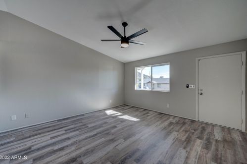 1414 Cholla St, Phoenix AZ 85029-3800 exterior