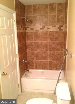 2419 Good Intent Rd, West Deptford NJ 08096-6107 exterior