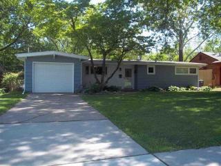 1419 Lincoln Rd, Panarama Park, IA 52722-4243