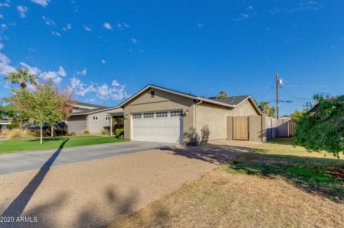 4019 33rd Pl, Phoenix AZ  85018-5021 exterior