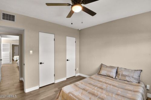 1841 Crittenden Ln, Phoenix AZ 85016-7453 exterior