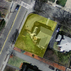 5 King St, Newton MA 02466-1203 aerial view