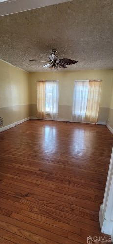 48 Chrome Ave, Carteret NJ  07008-3402 exterior