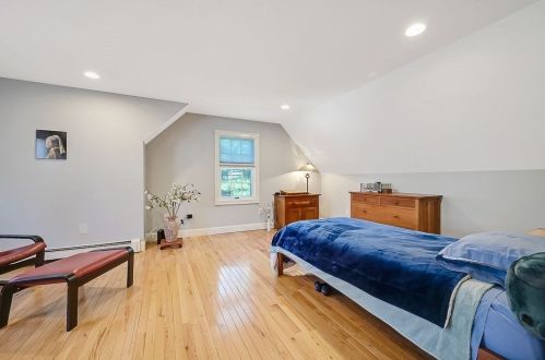 2 Trevor Ln, Worcester MA  01605-1081 exterior